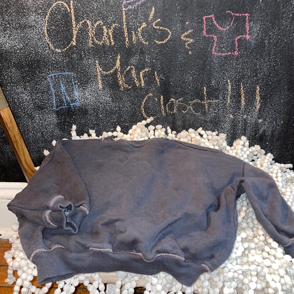 Cute grayish sweater